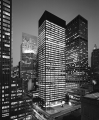 Seagram Building: 375 Park Ave, New York, NY 10022